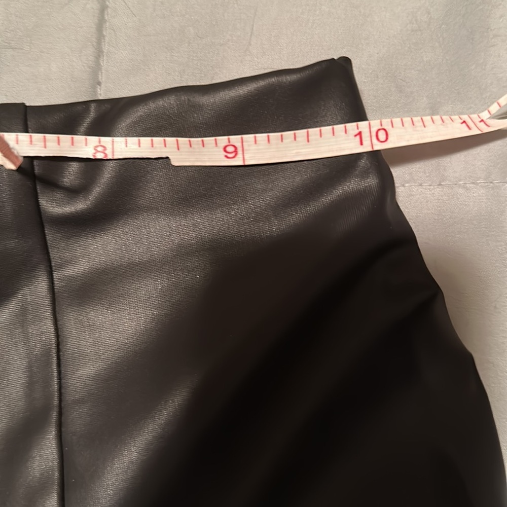 LAST ONE! ASYOU WOMENS ZIP HEM FAUX LEATHER LEGGINGS - Picture 5 of 7